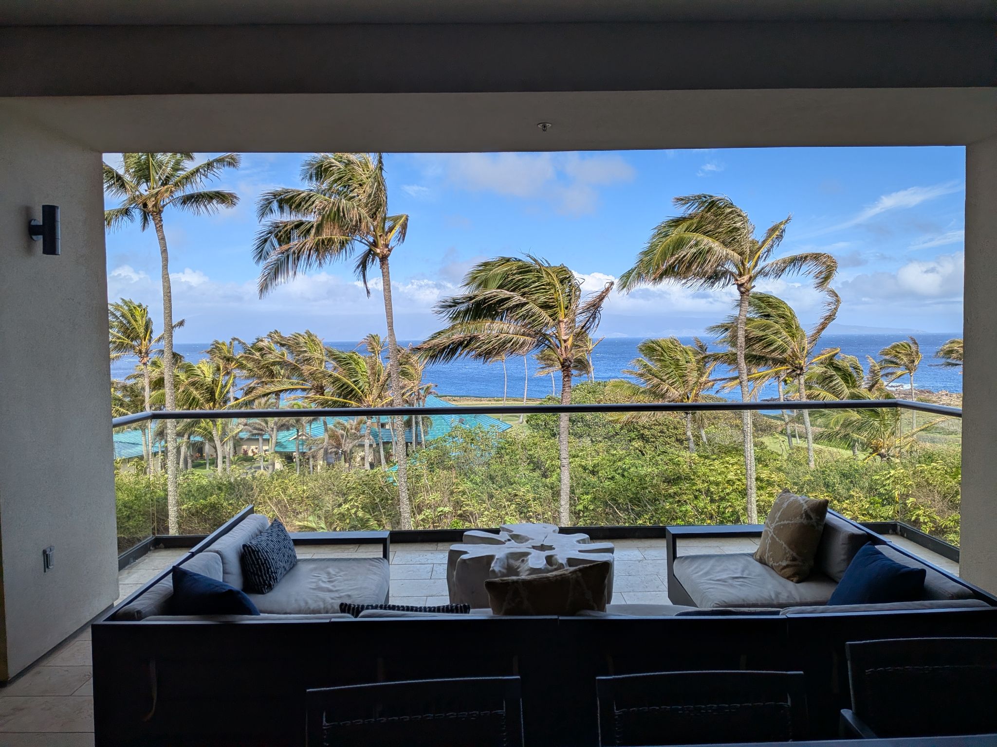 PXL 20260307 204100537.MP