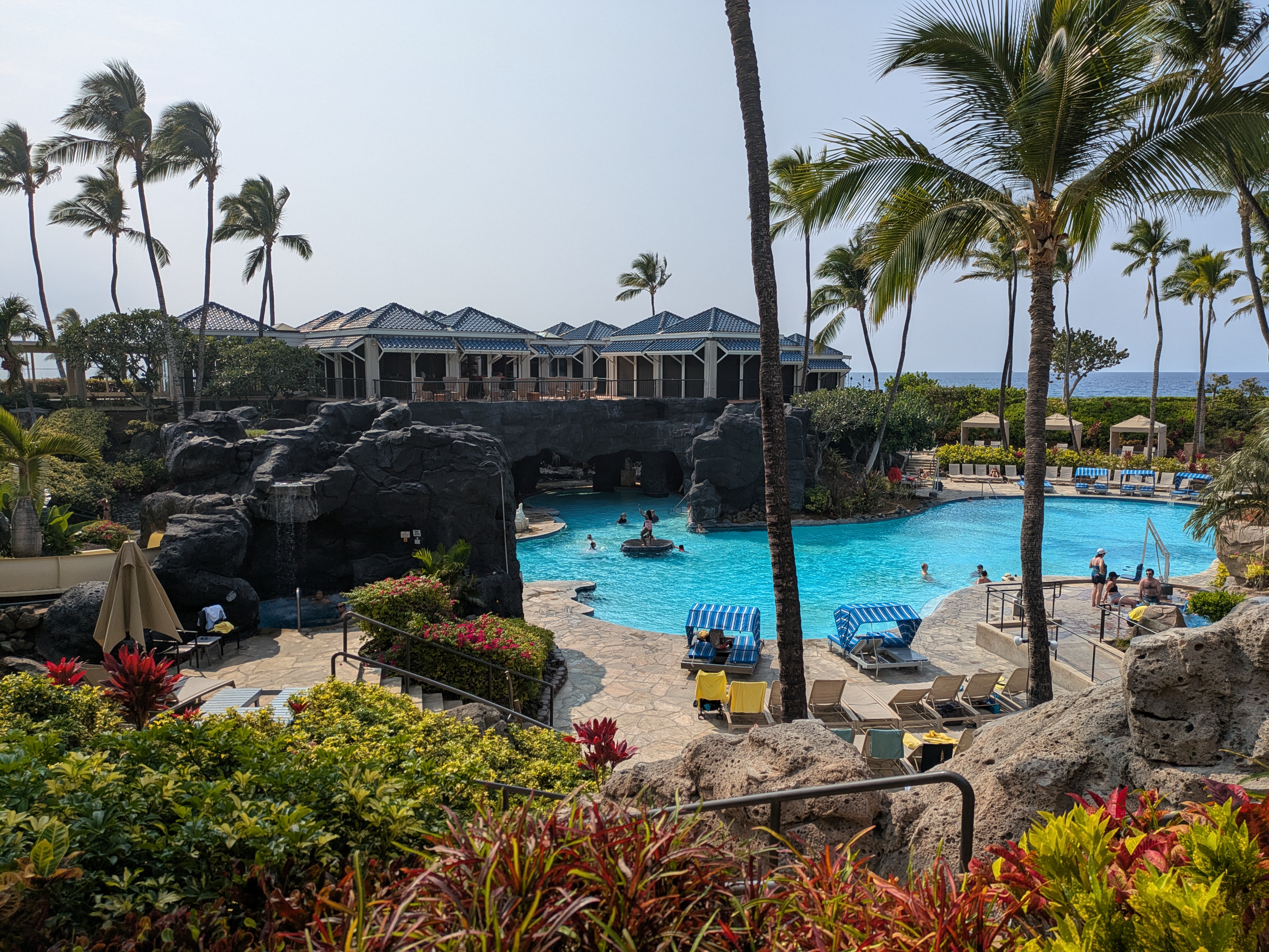 PXL 20250227 004748302