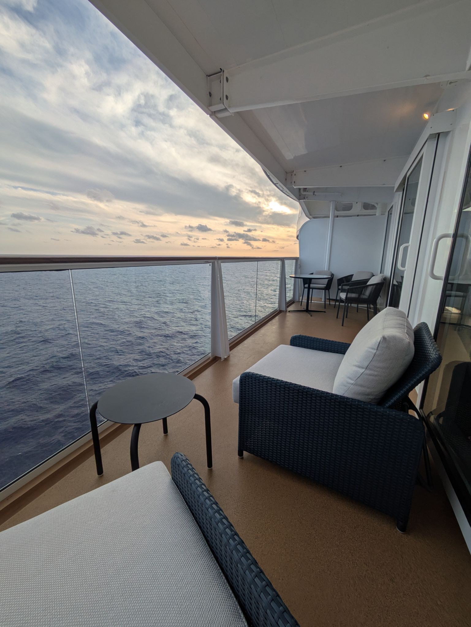 PXL 20250503 230339874.MP