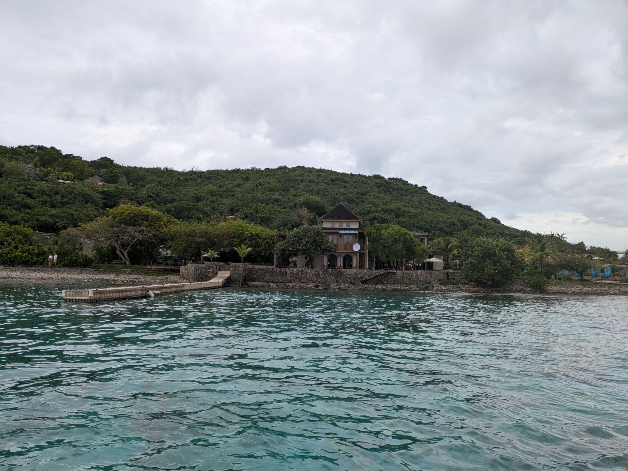 PXL 20250506 204838181