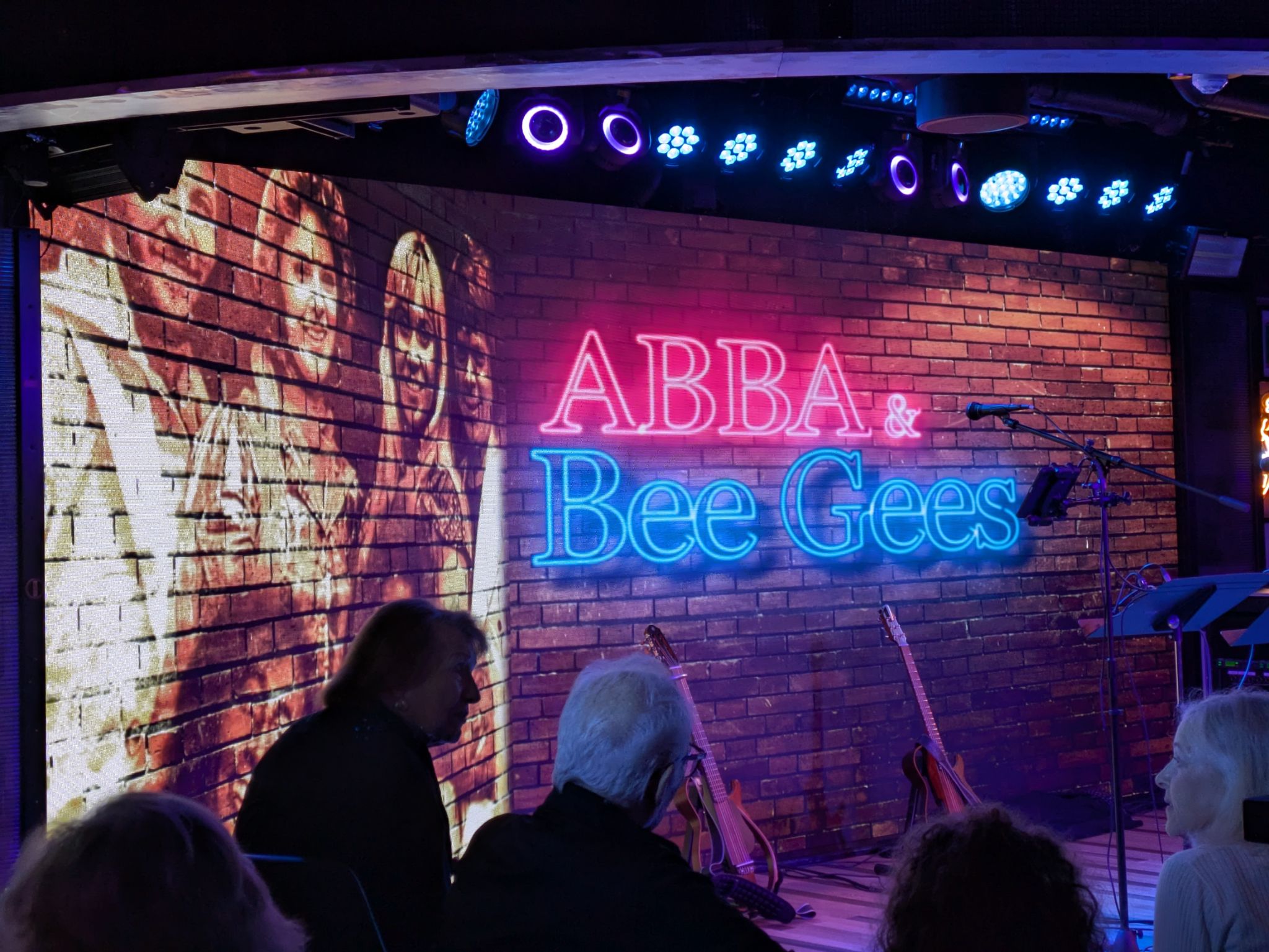 PXL 20250509 004500603