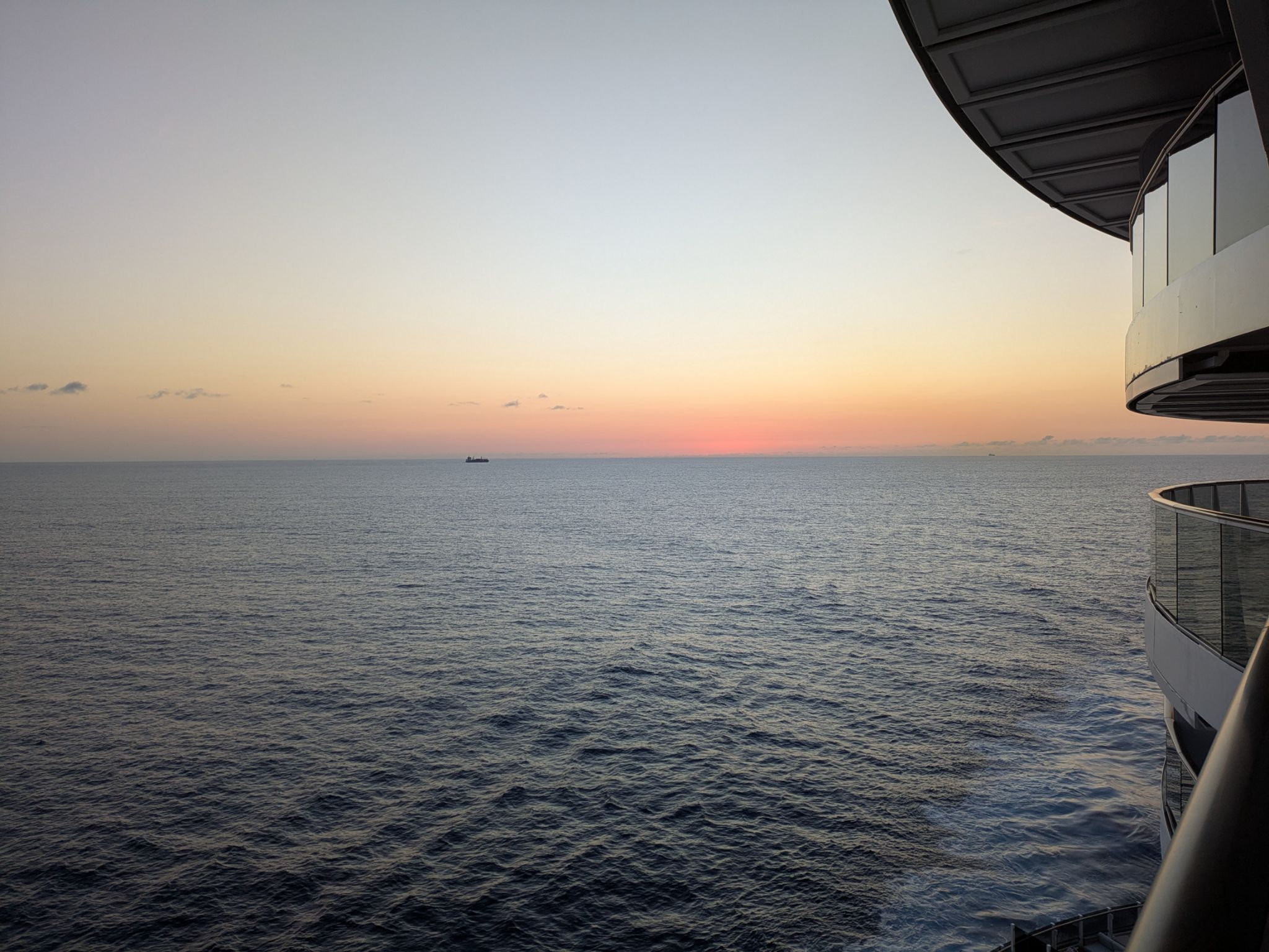 PXL 20250509 102036965