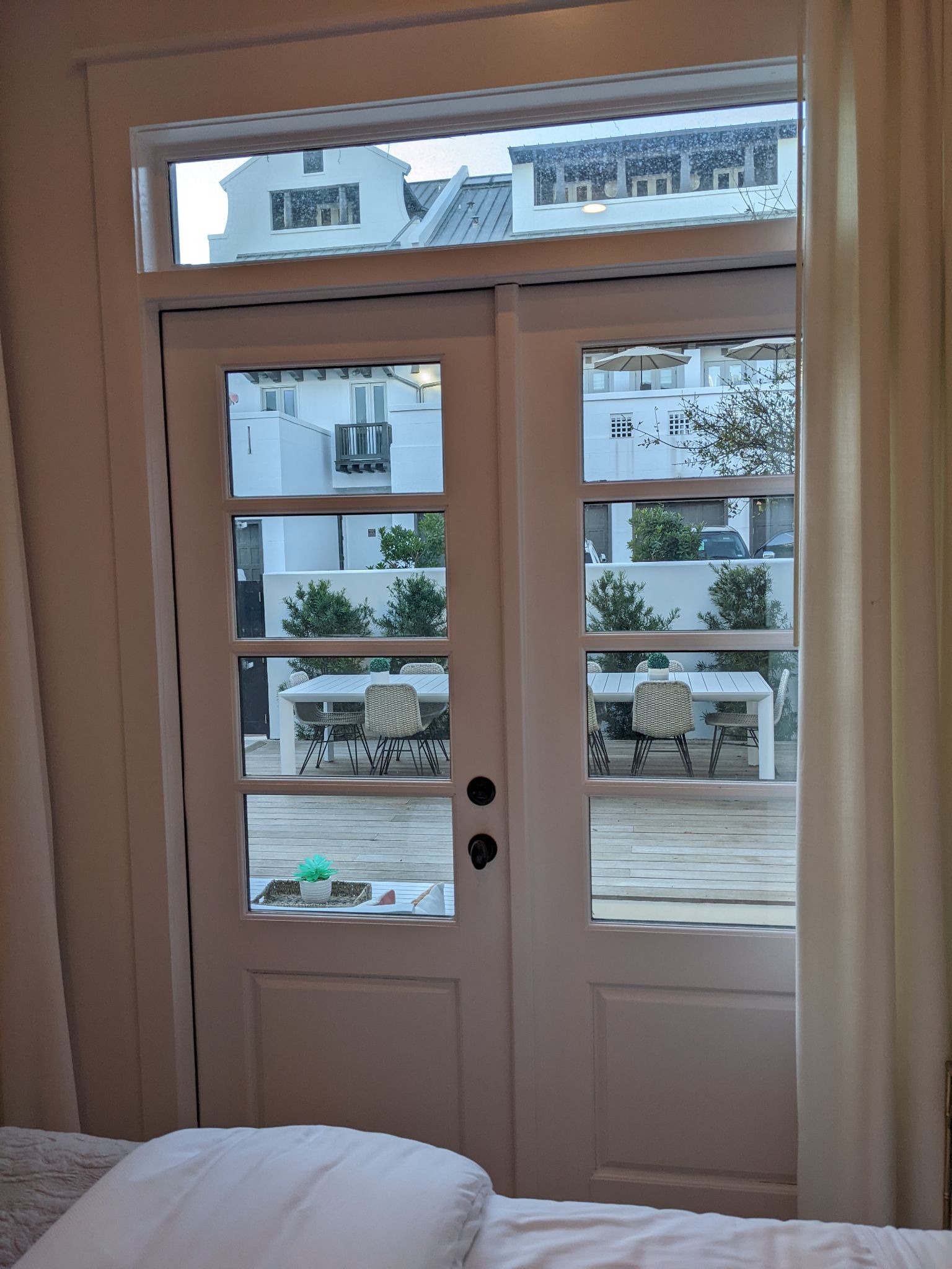 PXL 20220305 230553952.MP