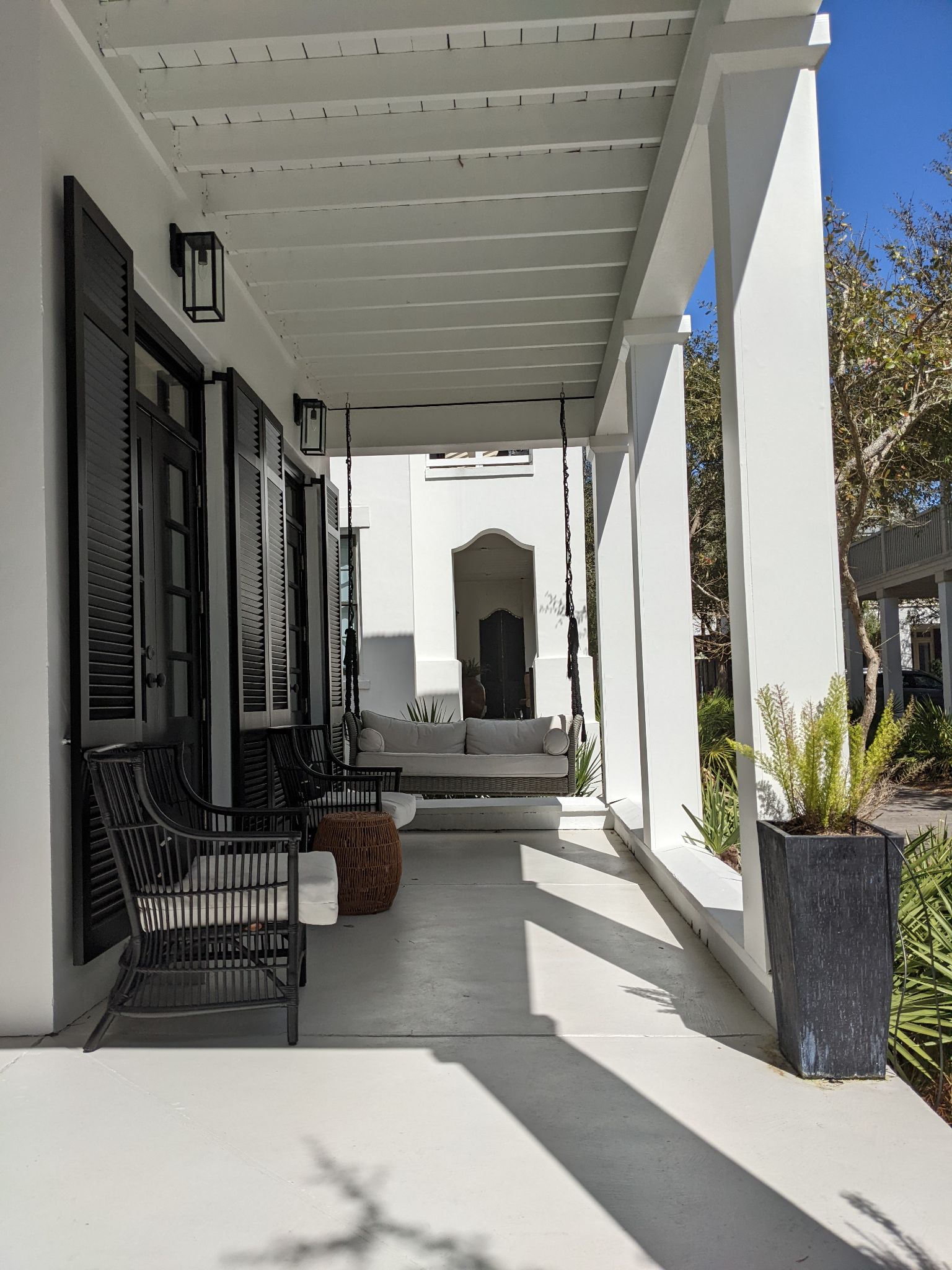 PXL 20220306 190408098