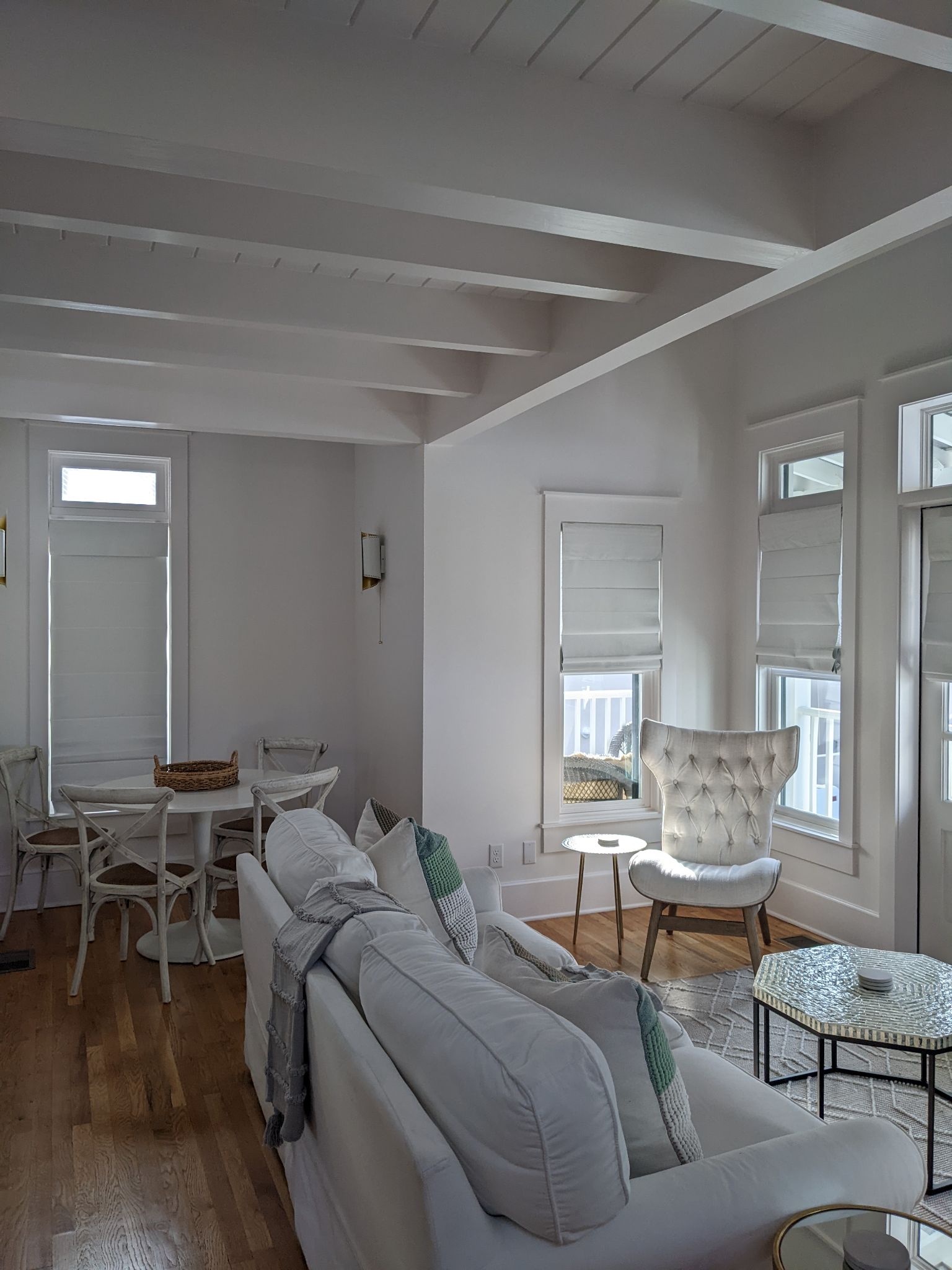 PXL 20220307 215952088.MP