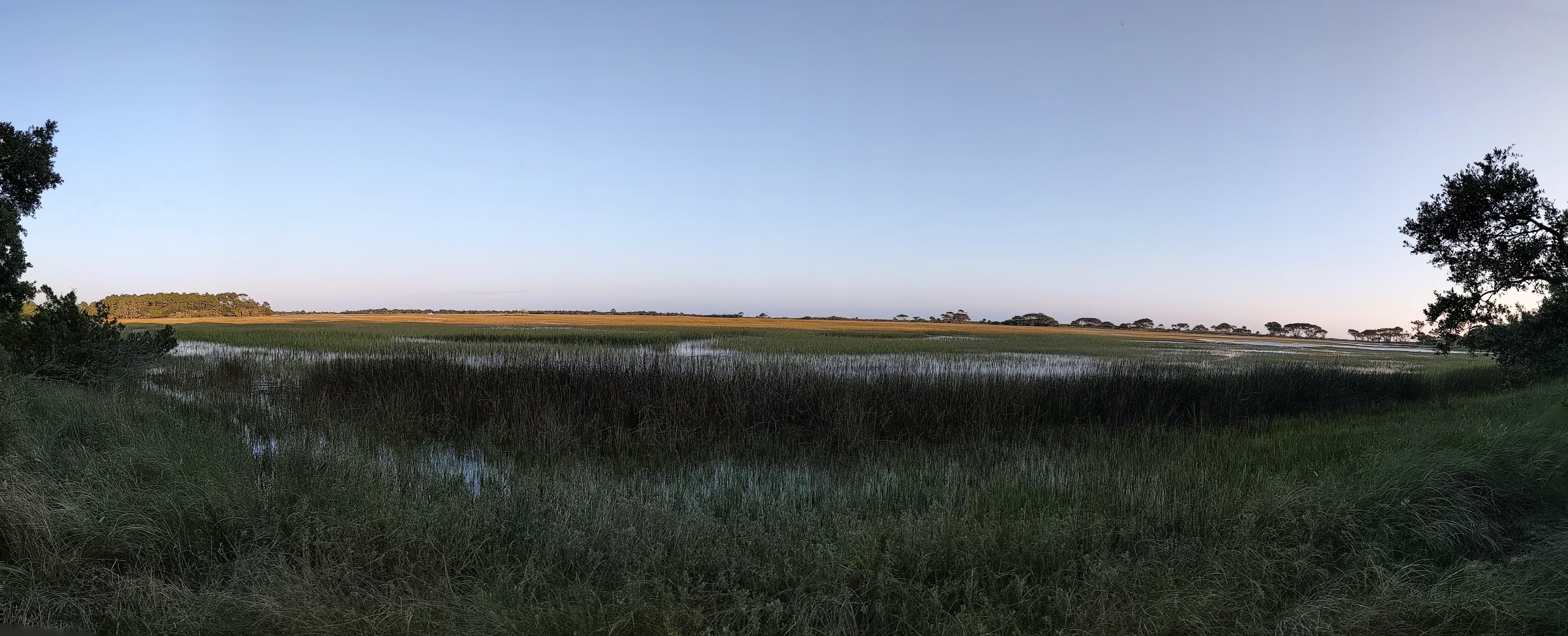 PXL 20201014 221726602.PANO